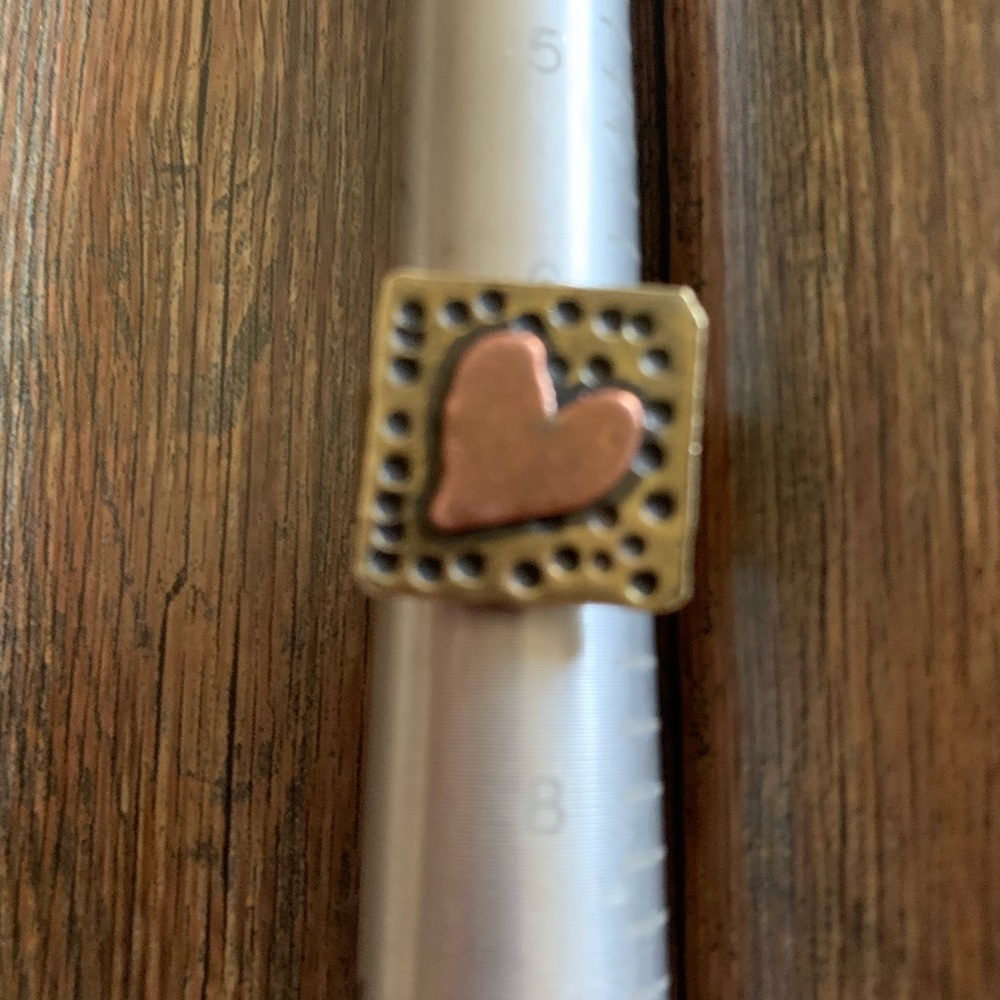 Heart stamp ring - Picture 3 of 4